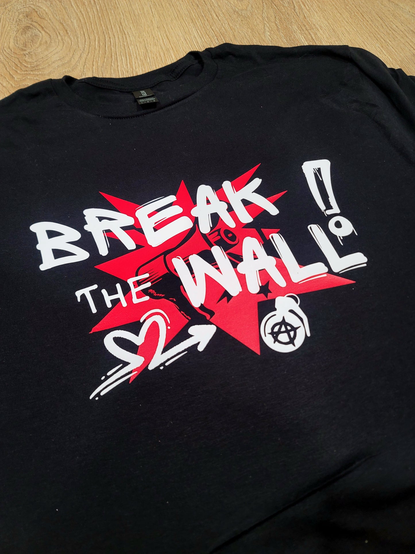 Break the Wall - Tshirt